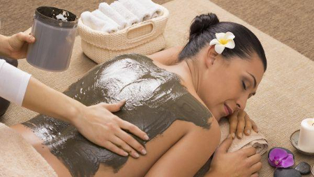 Pizhichil - Ayurvedic Treatment at Kolamadala